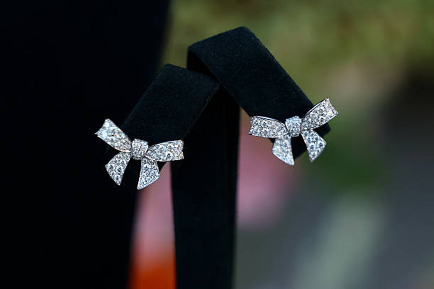 How to Choose Diamond Earrings That Work for Everyday and Bridal Looks