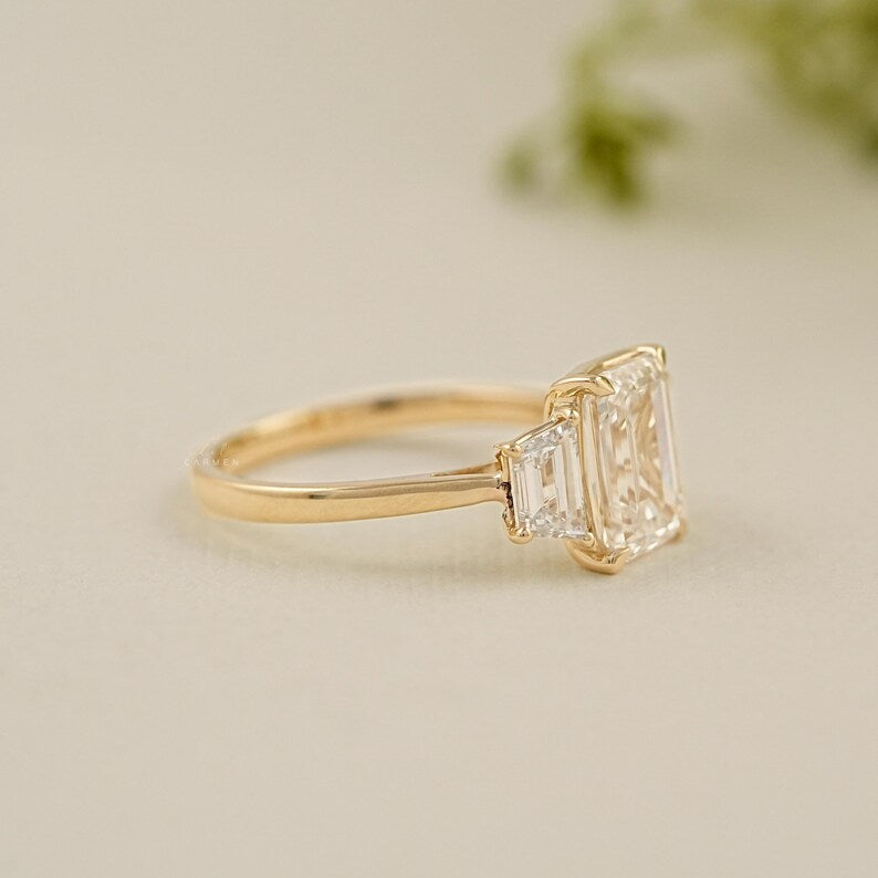 Emerald Trilogy Ring