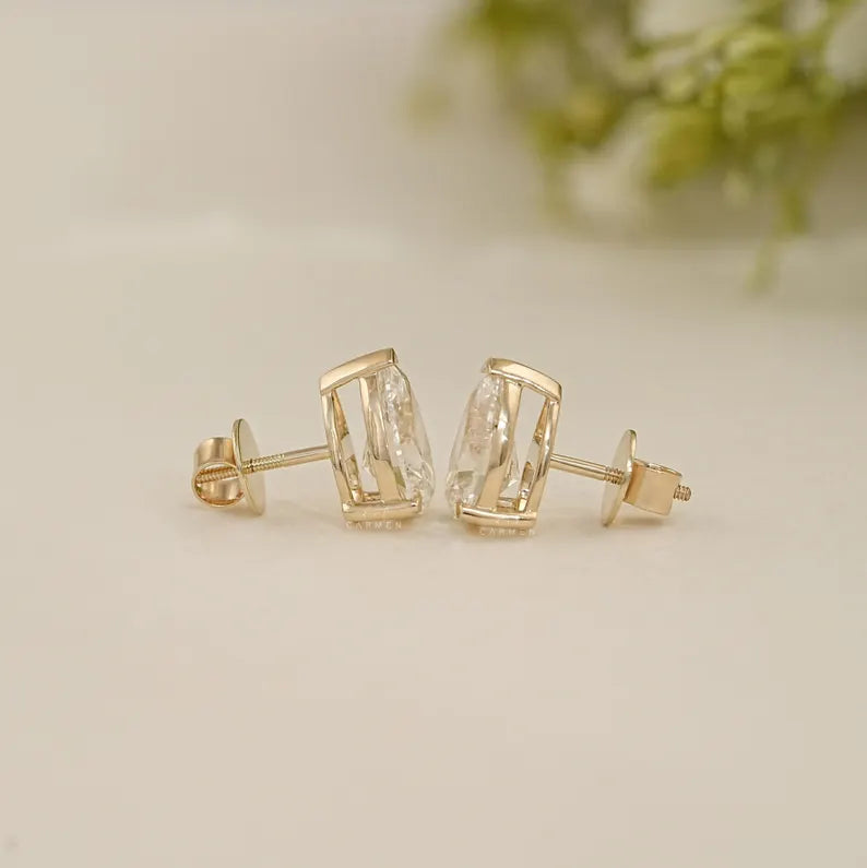The Seraphina Studs
