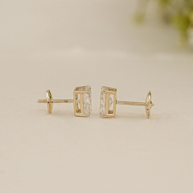The Amara Studs