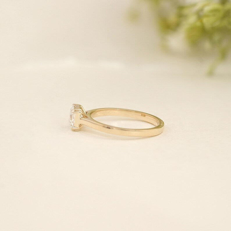 Asscher Double Claw Ring