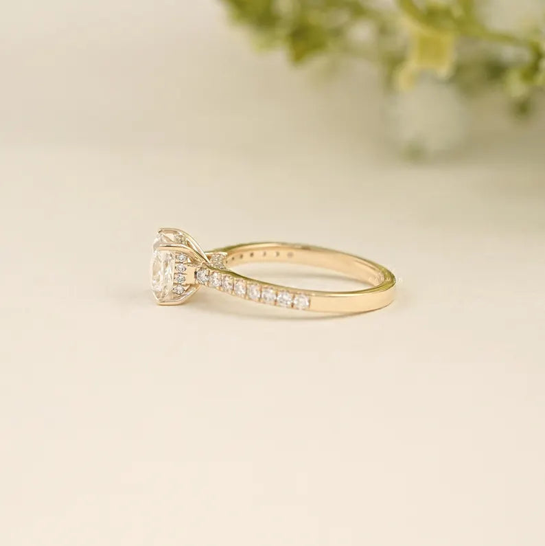 Princess Hidden Halo Ring