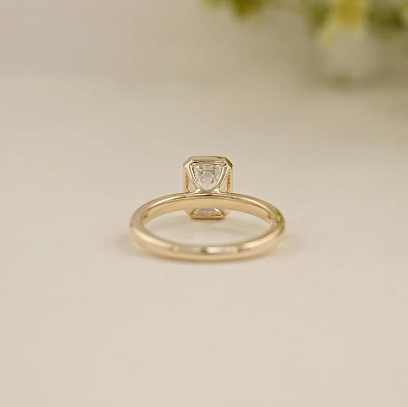 Emerald Bezel Solitaire Ring