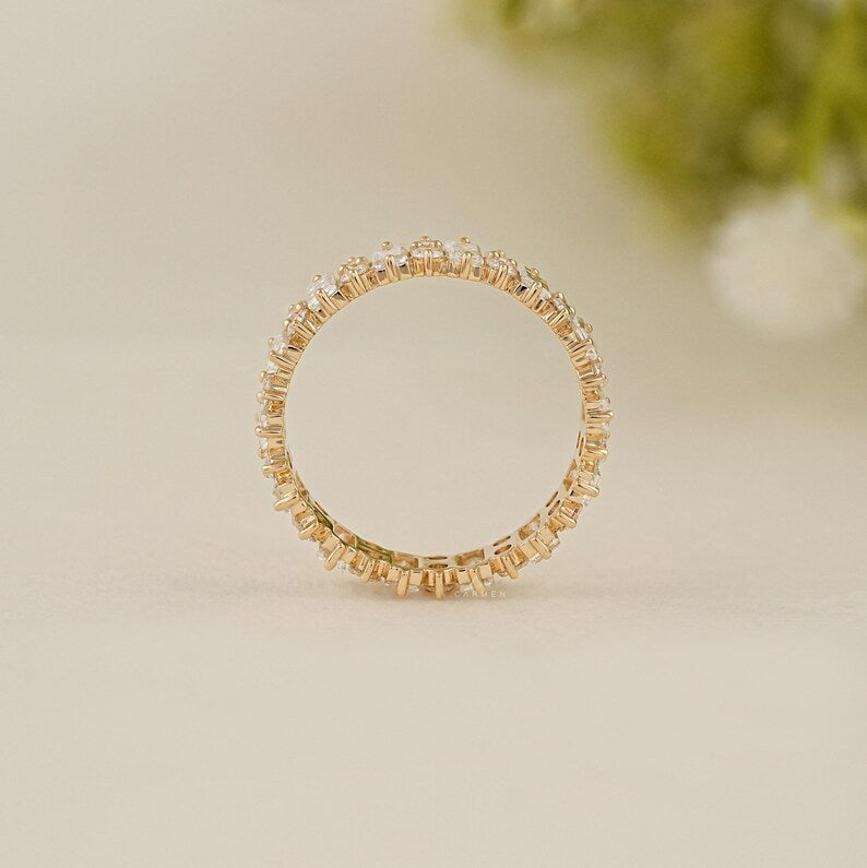 Baguette Round Diamond Band