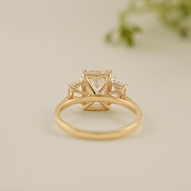Emerald Trilogy Ring