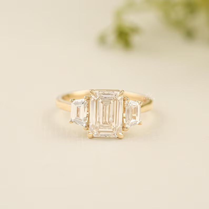 Emerald Trilogy Ring