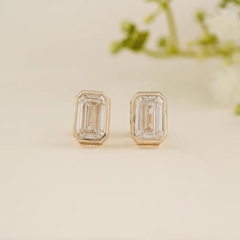 The Elara Studs
