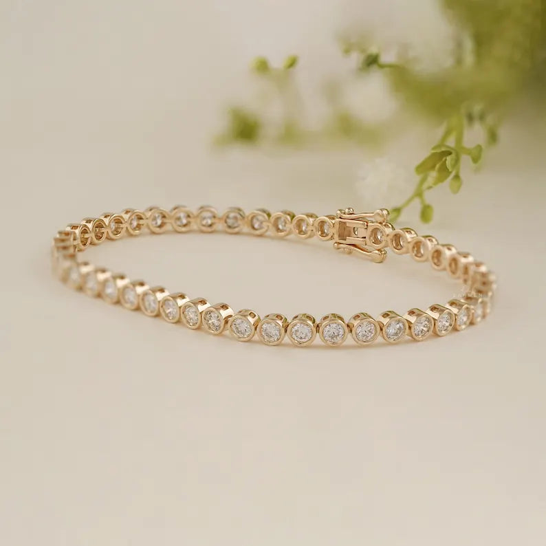 Round Diamond Tennis Bracelet