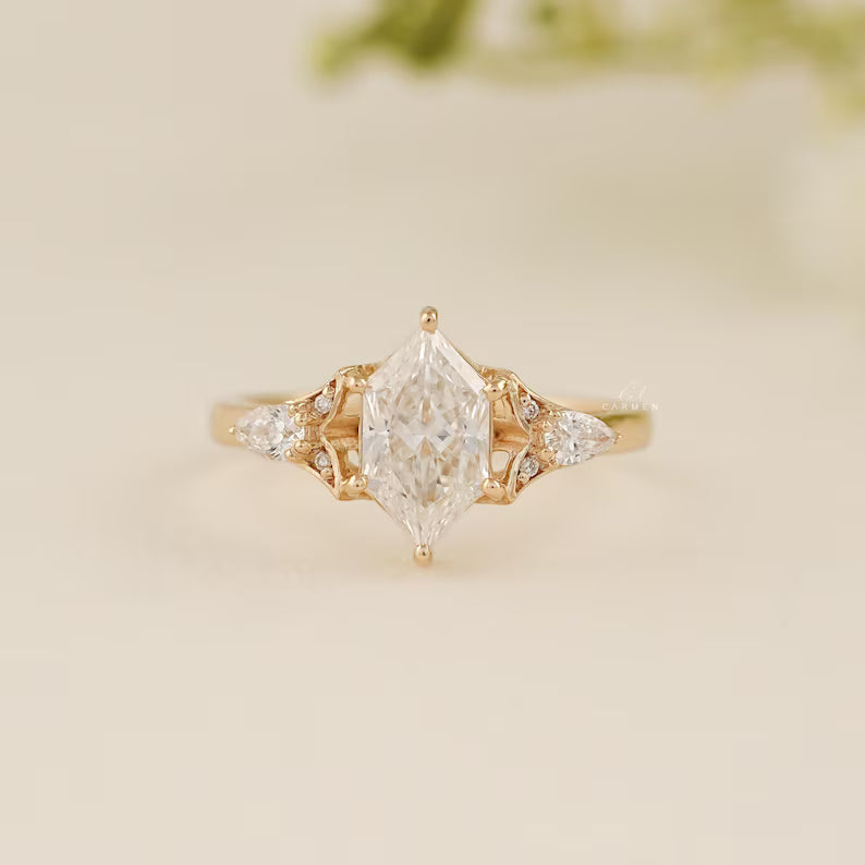 Dutch Marquise Ring